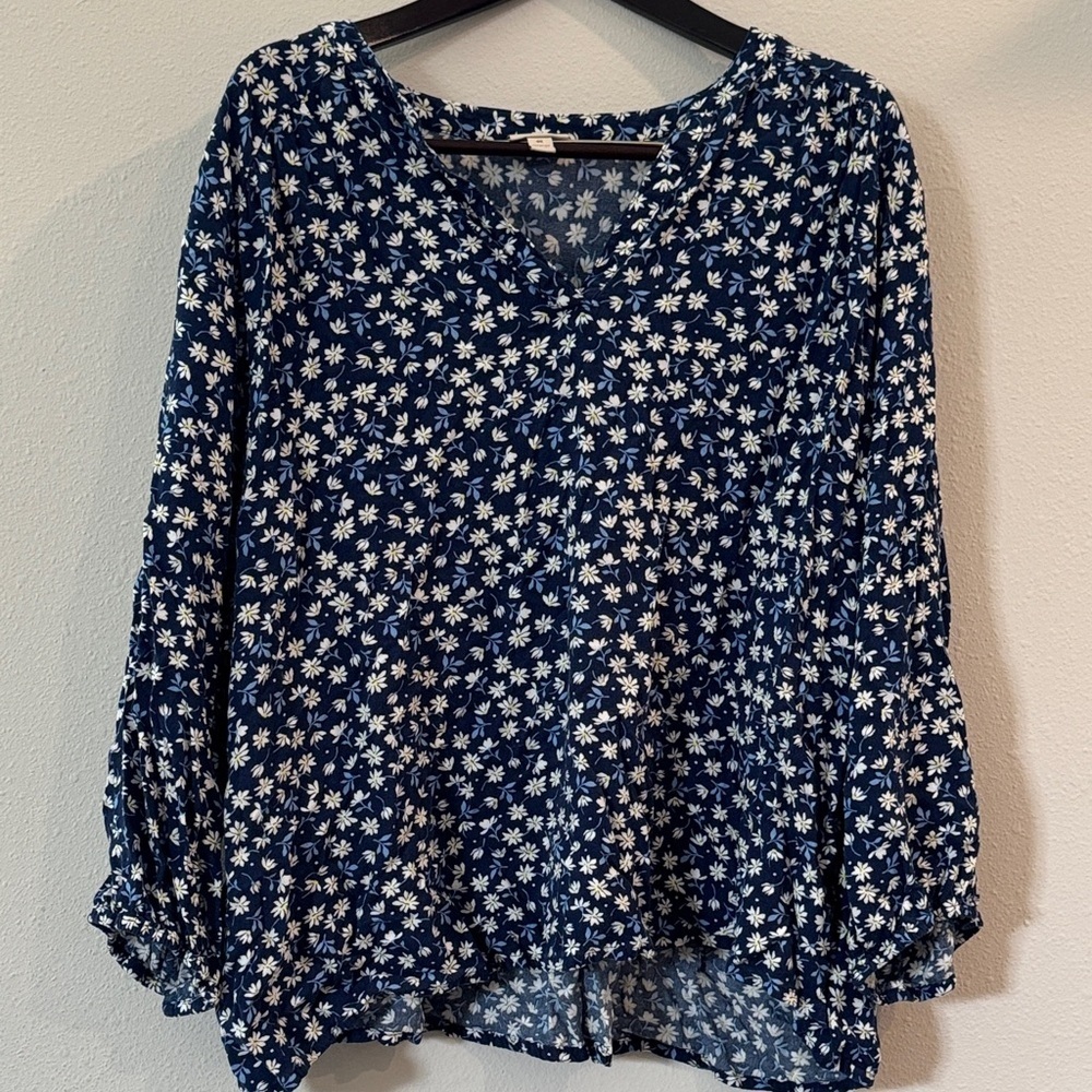 St. John's Bay Blue and White Floral Blouse